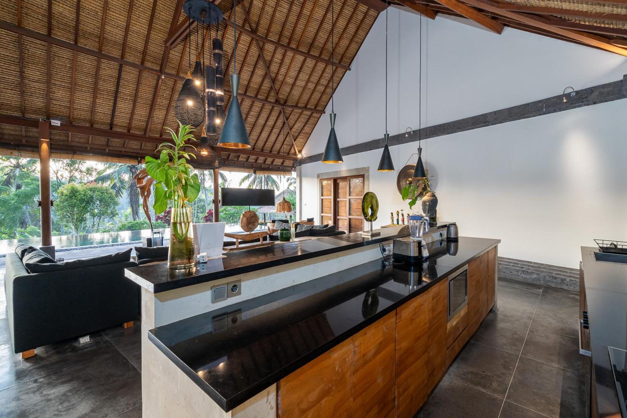 Villa Themma Jungle - Sumptuous 3Br Luxury Villa With Majestic Jungle View North Of Ubud Bagian luar foto