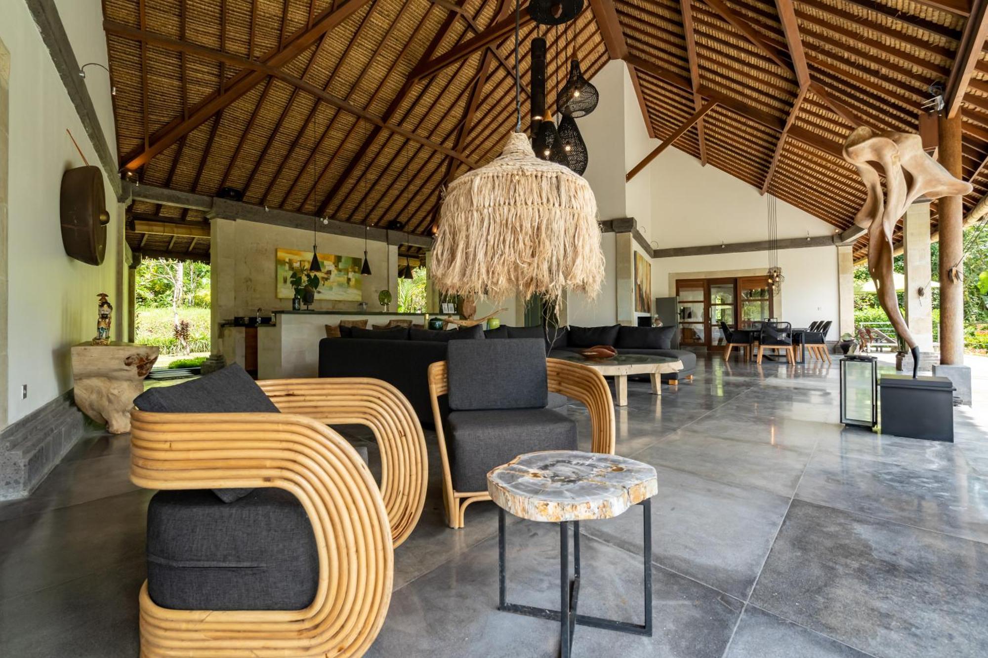 Villa Themma Jungle - Sumptuous 3Br Luxury Villa With Majestic Jungle View North Of Ubud Bagian luar foto
