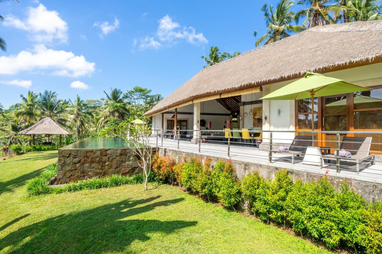 Villa Themma Jungle - Sumptuous 3Br Luxury Villa With Majestic Jungle View North Of Ubud Bagian luar foto