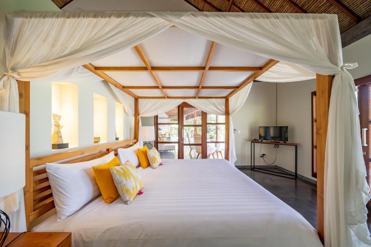 Villa Themma Jungle - Sumptuous 3Br Luxury Villa With Majestic Jungle View North Of Ubud Bagian luar foto