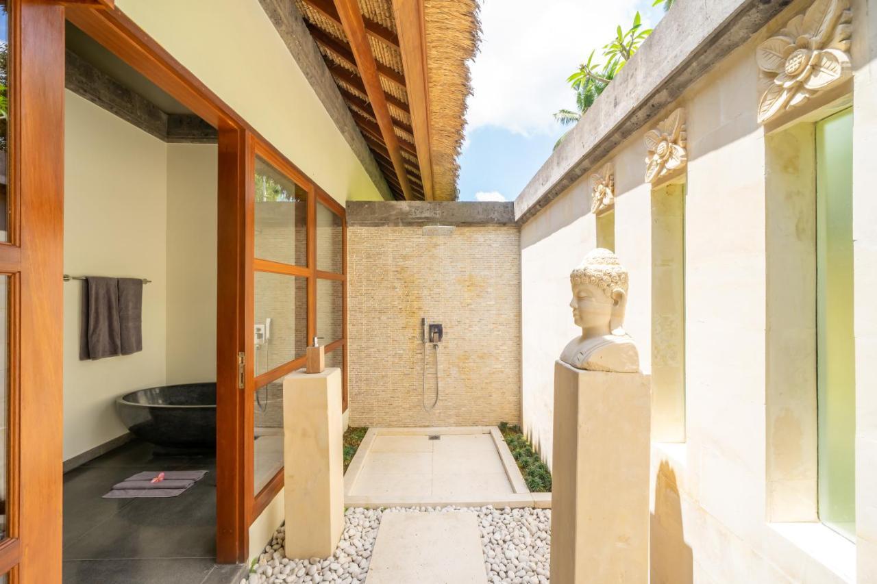 Villa Themma Jungle - Sumptuous 3Br Luxury Villa With Majestic Jungle View North Of Ubud Bagian luar foto