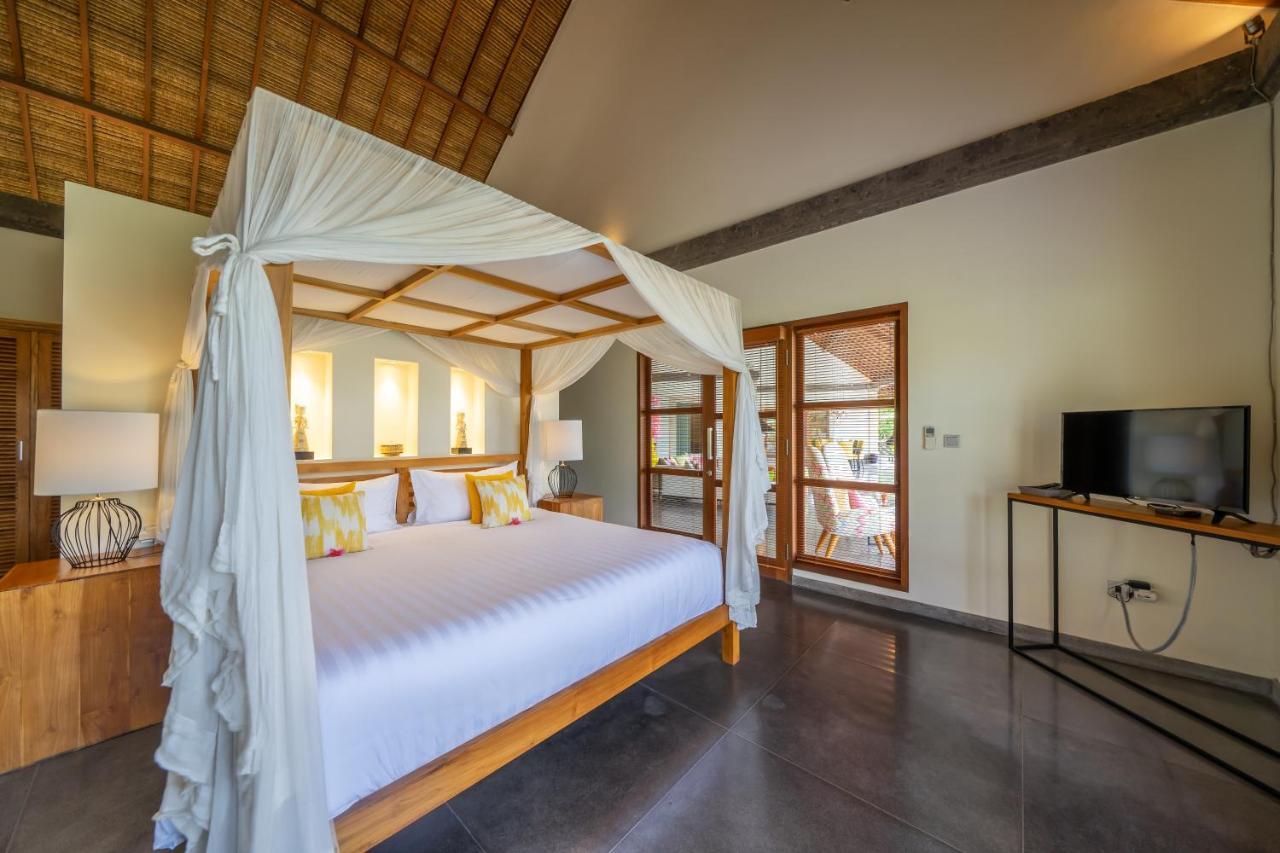 Villa Themma Jungle - Sumptuous 3Br Luxury Villa With Majestic Jungle View North Of Ubud Bagian luar foto